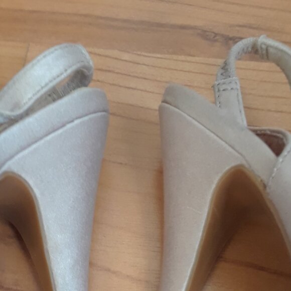 Rocket Dogs Fabric Slingback Heels With Bow Detail - Picture 5 of 11